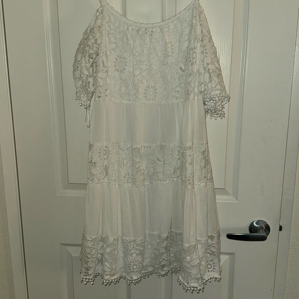 Women’s white lace mid length dress